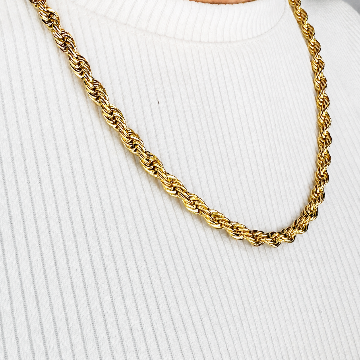 Cadena Lazo Mukura Oro Laminado 18K