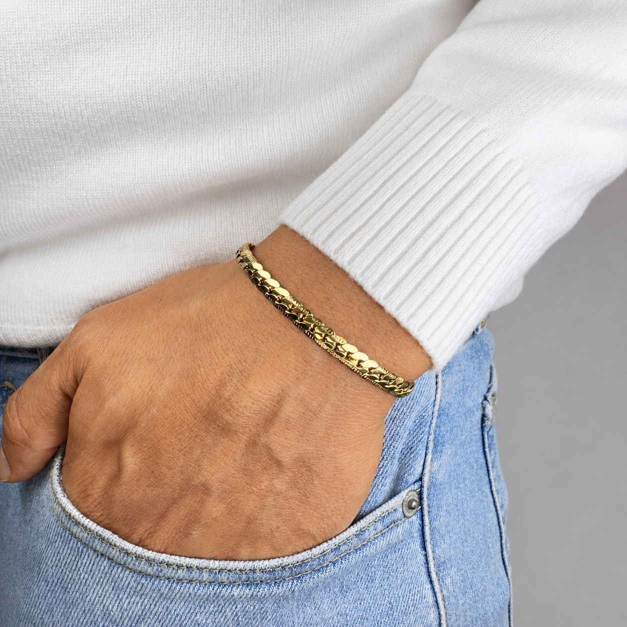 Pulsera Grabada Mukura Oro Laminado 18K