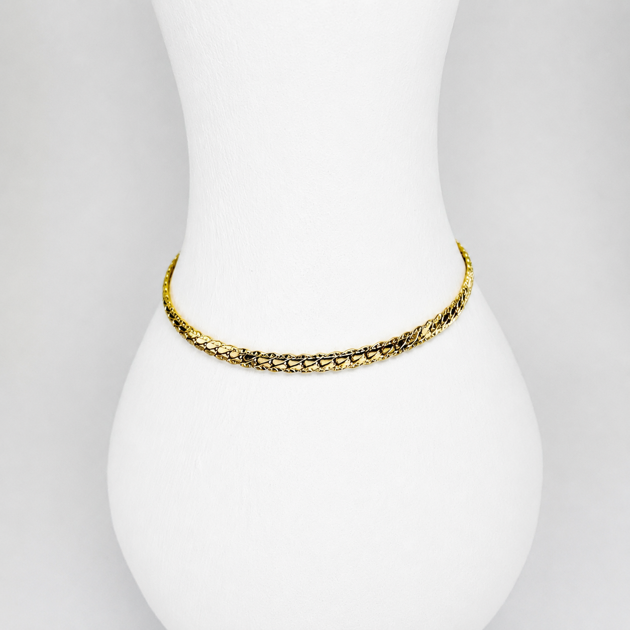 Cadena Grabada Mukura Oro Laminado 18K Mujer