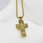 Combo Cadena Veneciana + Dije Cristo Relieve Oro Laminado 18K