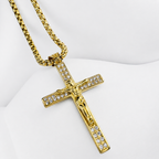 Combo Cadena Veneciana + Dije Cristo Piedras Mukura Oro Laminado 18K