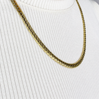 Combo Grabada Mukura Pareja (Cadenas + Pulseras) Oro Laminado 18K