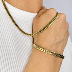 Combo Grabada Mukura (Cadena + Pulsera) Oro Laminado 18K