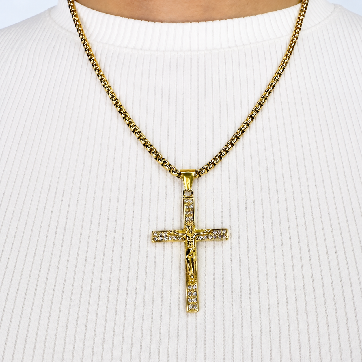 Combo Cadena Veneciana + Dije Cristo Piedras Mukura Oro Laminado 18K