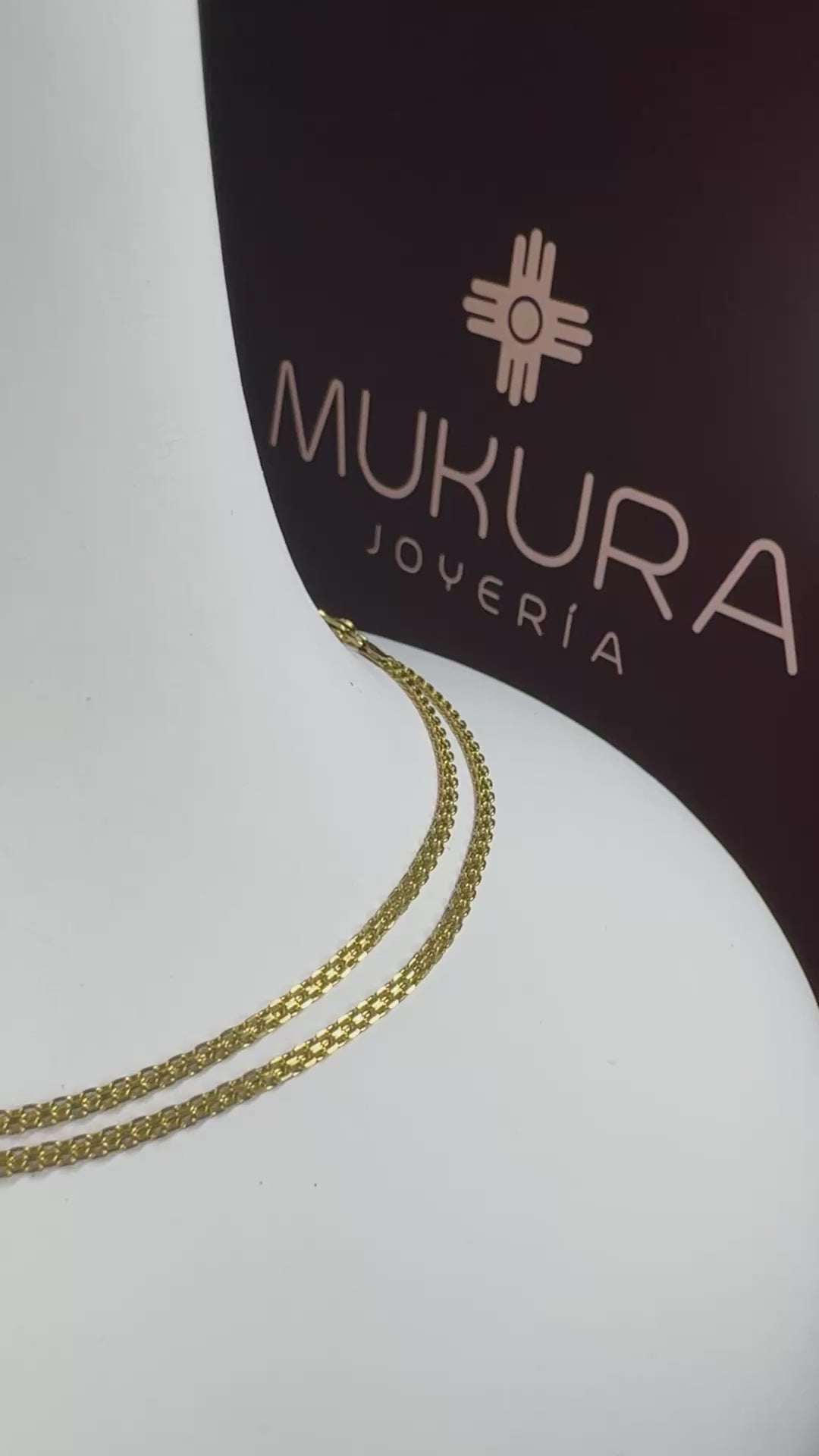 Cadena China Mukura  | Hombre